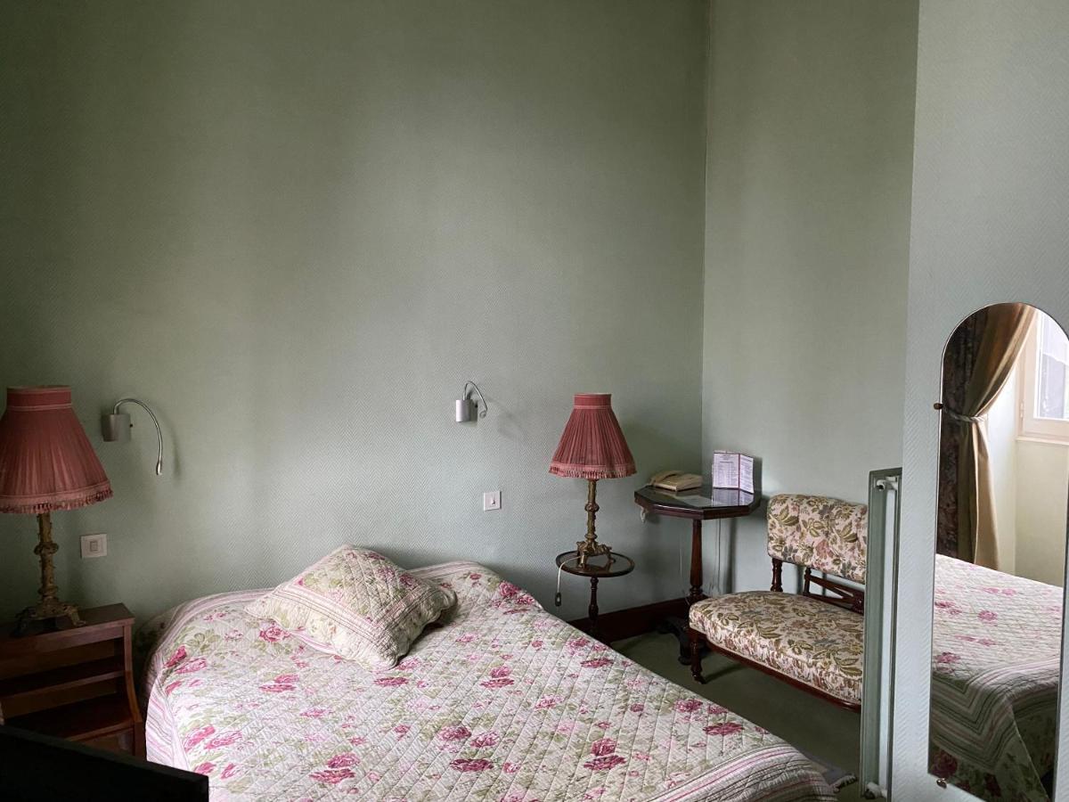 Cit'Hotel Marie Stuart Ла-Рош-сюр-Іон Екстер'єр фото