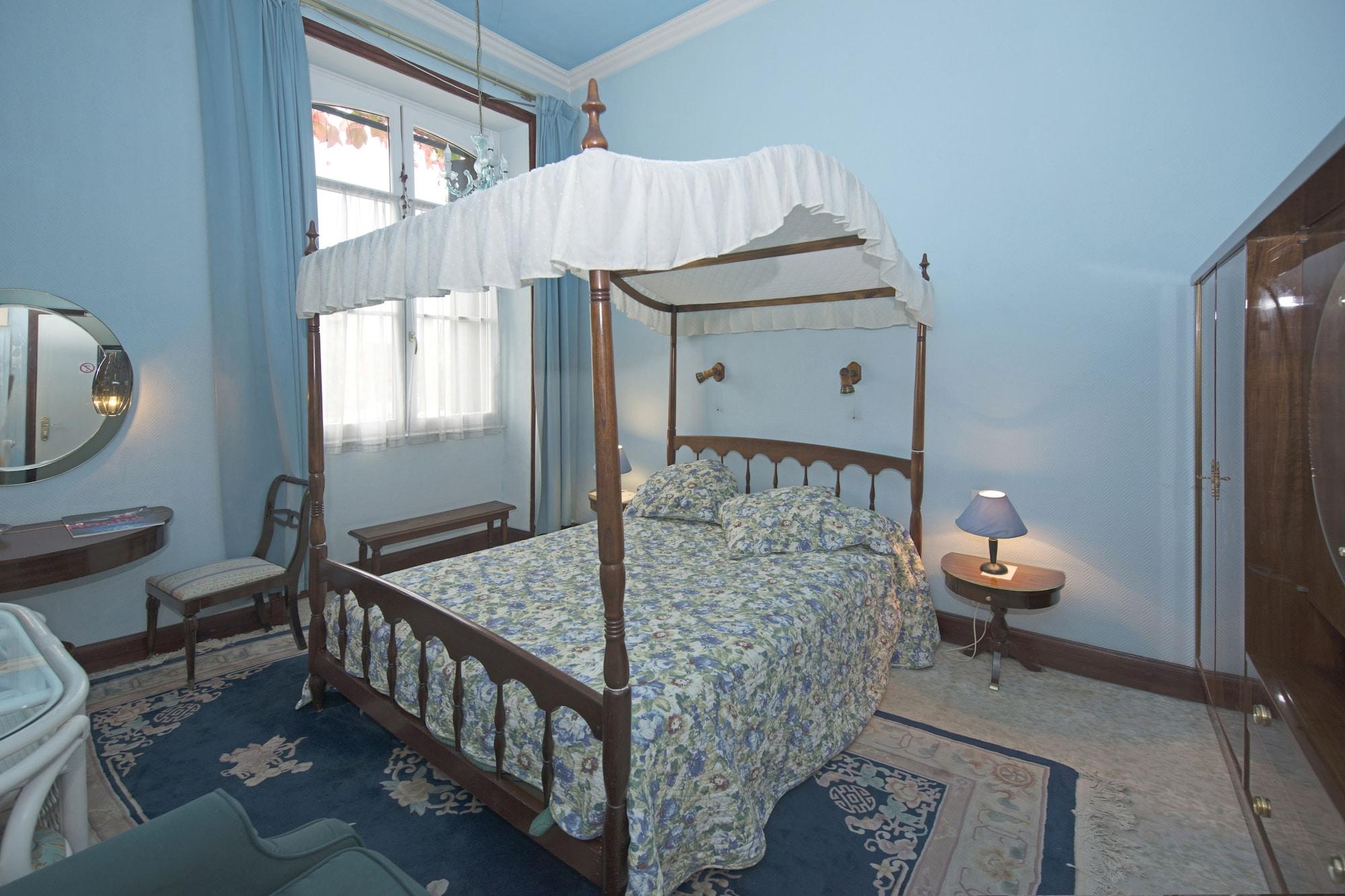 Cit'Hotel Marie Stuart Ла-Рош-сюр-Іон Екстер'єр фото