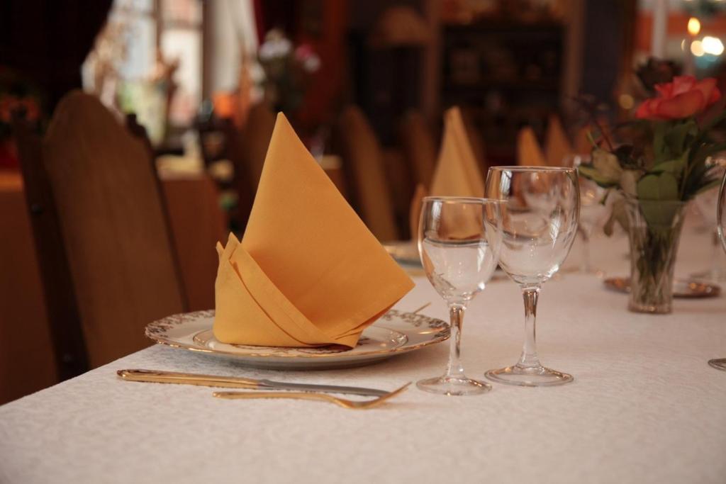 Cit'Hotel Marie Stuart Ла-Рош-сюр-Іон Екстер'єр фото